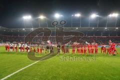 3. Liga - FC Ingolstadt 04 - 1860 München - Einmarsch der Kinder mit Schanzi Aufstellung vor dem Spiel