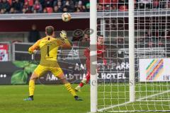 3. Liga - FC Ingolstadt 04 - Carl Zeiss Jena - Thomas Keller (27, FCI) Torwart Flemming Niemann (1 Jena)