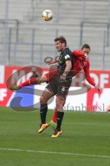 3. Fußball-Liga - Saison 2019/2020 - FC Ingolstadt 04 - FSV Zwickau - Marcel Gaus (#19,FCI)  - Ronny König (#15 Zwickau) - Foto: Meyer Jürgen