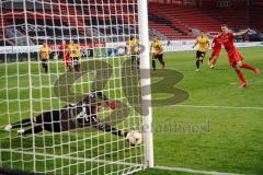 3. Liga - FC Ingolstadt 04 - SV Waldhof Mannheim - Tor 1:0 Elfmeter Stefan Kutschke (30, FCI) Torwart Königsmann Timo (1 Mannheim)