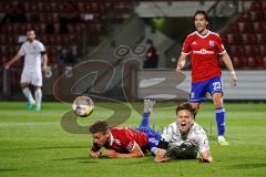 3. Liga - SpVgg Unterhaching - FC Ingolstadt 04 - Zweikampf Filip Bilbija (35, FCI) Grauschopf Paul (25, SpVgg)