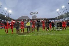 3. Liga - FC Ingolstadt 04 - Carl Zeiss Jena - Spieler tanzen für die Fans, 5:1 Sieg, Dennis Eckert Ayensa (7, FCI) Marcel Gaus (19, FCI) Nico Antonitsch (5, FCI) Keller (27, FCI) Caniggia Ginola Elva (14, FCI) Fatih Kaya (9, FCI) Björn Paulsen (4, FCI) M