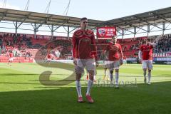 3. Fußball-Liga - Saison 2019/2020 - FC Ingolstadt 04 - Victoria Köln -Die Spieler machen sich warm -  Maximilian Thalhammer (#6,FCI) - Foto: Meyer Jürgen