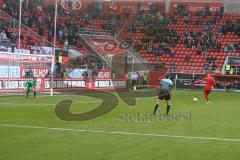 3. Fußball-Liga - Saison 2019/2020 - FC Ingolstadt 04 - FSV Zwickau - Stefan Kutschke (#30,FCI) schiesst per Elfmeter den 3:1 Führungstreffer - jubel - Johannes Brinkies Torwart (#1 Zwickau) - Foto: Meyer Jürgen