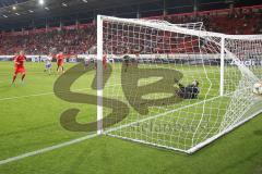 3. Fußball-Liga - Saison 2019/2020 - FC Ingolstadt 04 - Hansa Rostock - Stefan Kutschke (#30,FCI)  trifft per Elfmeter zum 2:2 ausgleich - jubel - Markus Kolke Torwart (#1 Rostock) - Foto: Meyer Jürgen