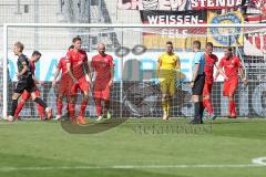 3. Fußball-Liga - Saison 2019/2020 - FC Ingolstadt 04 - Hallescher FC - Der 1:2 Treffer - Torwart Fabijan Buntic (#24,FCI)  - Enttäuschung - Foto: Meyer Jürgen