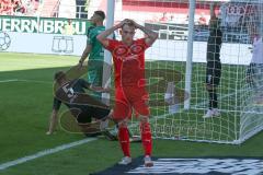 3. Fußball-Liga - Saison 2019/2020 - FC Ingolstadt 04 - Hallescher FC - Dennis Eckert Ayensa (#7,FCI)  mit einer Torchance - Foto: Meyer Jürgen