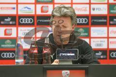 3. Liga - FC Ingolstadt 04 - FC Ingolstadt 04 - SV Meppen - Chef-Trainer Jeff Saibene (FCI) bei der Pressekonferenz - Foto: Stefan Bösl
