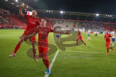 3. Fußball-Liga - Saison 2019/2020 - FC Ingolstadt 04 - Hansa Rostock - Stefan Kutschke (#30,FCI)  trifft per Elfmeter zum 2:2 ausgleich - jubel - Björn Paulsen (#4,FCI)  - Foto: Meyer Jürgen