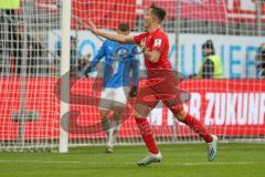 3. Fußball-Liga - Saison 2019/2020 - FC Ingolstadt 04 - Carl Zeiss Jena - Der 3:0 Führungstreffer durch Dennis Eckert Ayensa (#7,FCI) - jubel - Foto: Meyer Jürgen