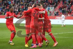 3. Fußball-Liga - Saison 2019/2020 - FC Ingolstadt 04 - 1.FC Kaiserslautern - Thomas Keller (#27,FCI)  mit dem 1:0 Führungstreffer - jubel - Fatih Kaya (#9,FCI)  - Dennis Eckert Ayensa (#7,FCI)  - Foto: Meyer Jürgen