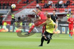 3. Liga - Fußball - FC Ingolstadt 04 - Würzburger Kickers - Stefan Kutschke (30, FCI) Lion Schweers (26 Würzburg)