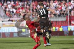 Im Bild: Baxter Bentley Bahn (HSC) und D. Ayensa Eckert (#7 FC Ingolstadt)

Fussball - 3. Bundesliga - Ingolstadt - Saison 2019/2020 - FC Ingolstadt 04 - Hallescher FC - 15.09.2019 -  Foto: Ralf Lüger