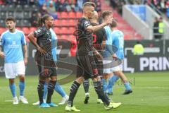 3. Fußball-Liga - Saison 2019/2020 - FC Ingolstadt 04 - Chemnitzer FC - Stefan Kutschke (#30,FCI)  nach einer vergebenen Chance - Nico Antonitsch (#5,FCI)  - Foto: Meyer Jürgen