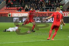 3. Liga - Fußball - FC Ingolstadt 04 - SpVgg Unterhaching - Schuß Stefan Kutschke (30, FCI) Maximilian Beister (10, FCI)