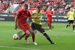 3. Liga - Fußball - FC Ingolstadt 04 - Würzburger Kickers - Filip Bilbija (35, FCI) Sebastian Schuppan (27 Würzburg)