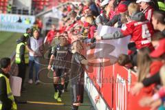 3. Fußball-Liga - Saison 2019/2020 - FC Ingolstadt 04 -  Preußen Münster - Die Spieler bedanken sich bei den Fans - Stefan Kutschke (#30,FCI) -  Foto: Jürgen Meyer