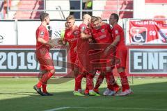 3. Fußball-Liga - Saison 2019/2020 - FC Ingolstadt 04 - Hallescher FC - Der Anschlusstreffer durch Beister Maximilian (#10,FCI) - jubel - Stefan Kutschke (#30,FCI)  - Dennis Eckert Ayensa (#7,FCI)  - Foto: Meyer Jürgen