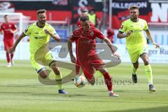 Im Bild: Albutat Tim (#14 MSV Duisburg) im DUELL mit Fatih Kaya (#9 FCI)

Fussball - 3. Bundesliga - Ingolstadt - Saison 2019/2020 - FC Ingolstadt 04 - MSV Duisburg - 27.07.2019 -  Foto: Ralf Lüger/rsp-sport.de