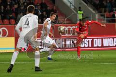 3. Liga - Fußball - FC Ingolstadt 04 - SpVgg Unterhaching - Dennis Eckert Ayensa (7, FCI) Winkler Alexander (4, SpVgg)