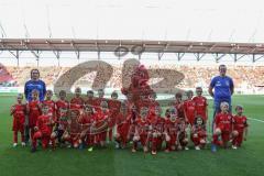 3. Liga - Fußball - FC Ingolstadt 04 - Hansa Rostock - Kids Kinder Einlaufkinder Schanzi Maskottchen