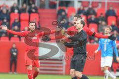 3. Fußball-Liga - Saison 2019/2020 - FC Ingolstadt 04 - Carl Zeiss Jena - Stefan Kutschke (#30,FCI)  - und Fatih Kaya (#9,FCI)  unzufrieden mit der Entscheidung des Schiedsrichters - Foto: Meyer Jürgen