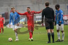 3. Liga - FC Ingolstadt 04 - Carl Zeiss Jena - Streit Ole Käuper (6 Jena) Fatih Kaya (9, FCI) Justin Schau (25 Jena) Schiedsrichter