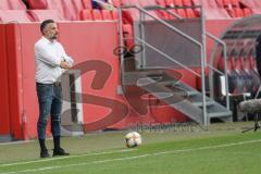 3. Liga - FC Ingolstadt 04 - 1. FC Magdeburg - Cheftrainer Tomas Oral (FCI) an der Seitenlinie