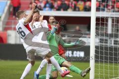 Im Bild: Fabijan Buntic (#24 FC Ingolstadt) pariert den Schuß

Fussball - 3. Bundesliga - Ingolstadt - Saison 2019/2020 - FC Ingolstadt 04 - M1. FC Kaiserlautern - 01.02.2020 -  Foto: Ralf Lüger