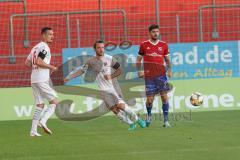 3. Liga - SpVgg Unterhaching - FC Ingolstadt 04 - Maximilian Wolfram (8, FCI) Peter Kurzweg (16, FCI) Heinrich Moritz (27, SpVgg)