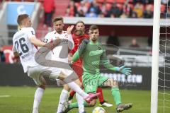 Im Bild: Fabijan Buntic (#24 FC Ingolstadt) pariert den Schuß

Fussball - 3. Bundesliga - Ingolstadt - Saison 2019/2020 - FC Ingolstadt 04 - M1. FC Kaiserlautern - 01.02.2020 -  Foto: Ralf Lüger