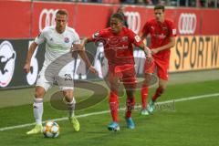 3. Fußball-Liga - Saison 2019/2020 - FC Ingolstadt 04 -  SpVgg Unterhaching - Ganiggia Ginola Elva (#14,FCI)  - Felix Schröter (#29 Unterhaching) - Foto: Meyer Jürgen