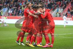 3. Fußball-Liga - Saison 2019/2020 - FC Ingolstadt 04 - 1.FC Kaiserslautern - Thomas Keller (#27,FCI)  mit dem 1:0 Führungstreffer - jubel - Fatih Kaya (#9,FCI)  - Dennis Eckert Ayensa (#7,FCI)  - Björn Paulsen (#4,FCI)  - Frederic Ananou (#2,FCI) - Foto: