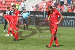 3. Fußball-Liga - Saison 2019/2020 - FC Ingolstadt 04 - Hallescher FC - Björn Paulsen (#4,FCI)  enttäuscht - Foto: Meyer Jürgen