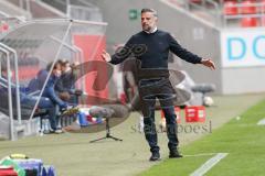 3. Liga - FC Ingolstadt 04 - FC Bayern Amateure - Cheftrainer Tomas Oral (FCI) an der Seitenlinie