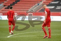 3. Liga - FC Ingolstadt 04 - 1. FC Magdeburg - Stefan Kutschke (30, FCI) verschießt Elfmeter Torwart Behrens Morten (12 Magdeburg) hält, hängende Köpfe Dennis Eckert Ayensa (7, FCI)