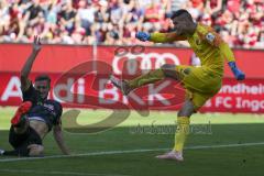 Im Bild: Fabijan Buntic (#24 FC Ingolstadt)

Fussball - 3. Bundesliga - Ingolstadt - Saison 2019/2020 - FC Ingolstadt 04 - Hallescher FC - 15.09.2019 -  Foto: Ralf Lüger