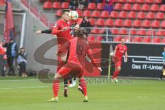 3. Fußball-Liga - Saison 2019/2020 - FC Ingolstadt 04 - FSV Zwickau - Marcel Gaus (#19,FCI)  - Dennis Eckert Ayensa (#7,FCI)  - Foto: Meyer Jürgen