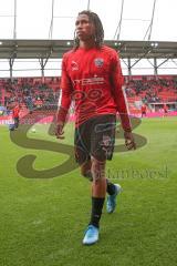 3. Fußball-Liga - Saison 2019/2020 - FC Ingolstadt 04 - Chemnitzer FC - Ganiggia Ginola Elva (#14,FCI)  beim verlassen des Spielfeldes nach dem warm machen  - Foto: Meyer Jürgen