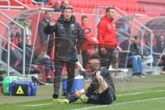 3. Fußball-Liga - Saison 2019/2020 - FC Ingolstadt 04 -  Preußen Münster - Fatih Kaya (#9,FCI)  - AChef-Trainer Jeff Saibene (FCI) - - Foto: Meyer Jürgen