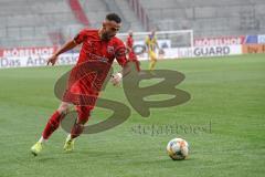 3. Liga - FC Ingolstadt 04 - Eintracht Braunschweig - Fatih Kaya (9, FCI) Flanke