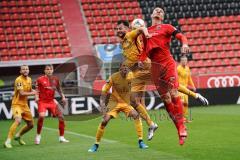 3. Liga - FC Ingolstadt 04 - SG Sonnenhof Großaspach - Korbinian Burger (4 SG) Stefan Kutschke (30, FCI)