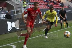 Im Bild: Filip Bilbija (#35 FC Ingolstadt) und Daniel Hägele (#22 Würzburger Kickers)

Fussball - 3. Bundesliga - Ingolstadt - Saison 2019/2020 - FC Ingolstadt 04 - Würzburger Kickers - 02.08.2019 -  Foto: Ralf Lüger/rsp-sport.de