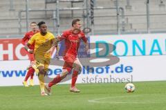 3. Liga - FC Ingolstadt 04 - SG Sonnenhof Großaspach - Marcel Gaus (19, FCI) Joel Gerezgiher (10 SG)