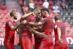 Im Bild: Tor durch Stefan Kutschke (#30 FCI) jubel mit Fatih Kaya (#9 FCI) Maximilian Wolfram (#8 FCI) Maximilian Beister (#10 FCI)

Fussball - 3. Bundesliga - Ingolstadt - Saison 2019/2020 - FC Ingolstadt 04 - MSV Duisburg - 27.07.2019 -  Foto: Ralf Lü