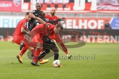 3. Liga - FC Ingolstadt 04 - KFC Uerdingen 05 - Peter Kurzweg (16, FCI) Kinsombi Christian (KFC 8) Robin Krauße (23, FCI)