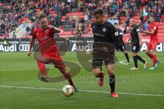 3. Liga - Fußball - FC Ingolstadt 04 - FSV Zwickau - Michael Heinloth (17, FCI) Gerrit Wegkamp (9 Zwickau)