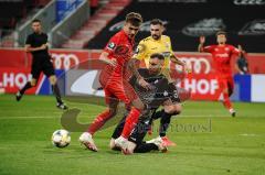 3. Liga - FC Ingolstadt 04 - SV Waldhof Mannheim - Torchance nicht genutzt Dennis Eckert Ayensa (7, FCI) gegen Torwart Königsmann Timo (1 Mannheim)