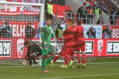 3. Fußball-Liga - Saison 2019/2020 - FC Ingolstadt 04 - FSV Zwickau - Stefan Kutschke (#30,FCI) schiesst per Elfmeter den 3:1 Führungstreffer - jubel - Johannes Brinkies Torwart (#1 Zwickau) - Foto: Meyer Jürgen