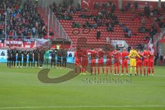 3. Fußball-Liga - Saison 2019/2020 - FC Ingolstadt 04 - FSV Zwickau - Die Mannschaften bei einer Gedenkminute für Robert Enke - Foto: Meyer Jürgen